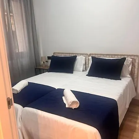 Coqueto Cerca Del Casco Viejo Con Garaje Gratis *