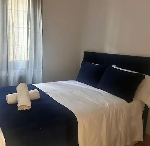 Coqueto Cerca Del Casco Viejo Con Garaje Gratis *