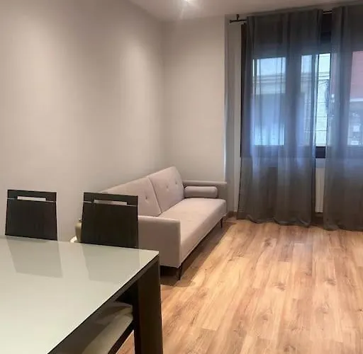 Coqueto Cerca Del Casco Viejo Con Garaje Gratis Lägenhet *